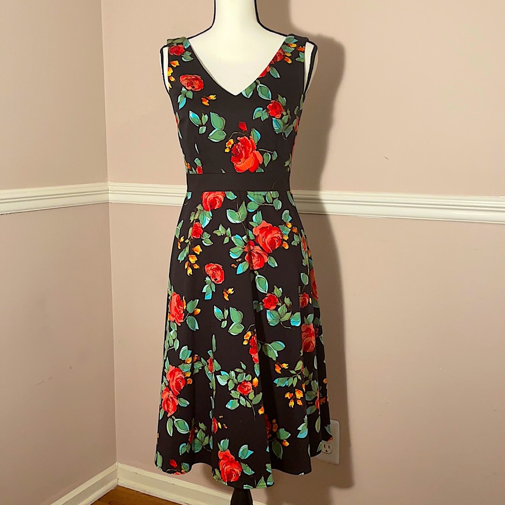 Mica size Small black with floral dress